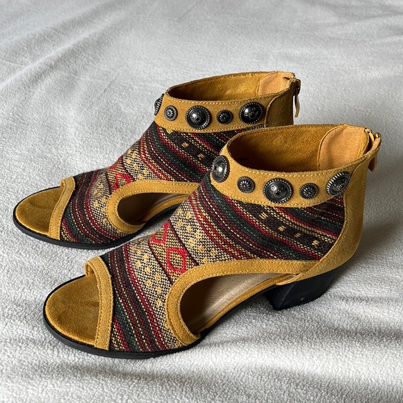 Western leather heeled sandals - Picture 1 of 9